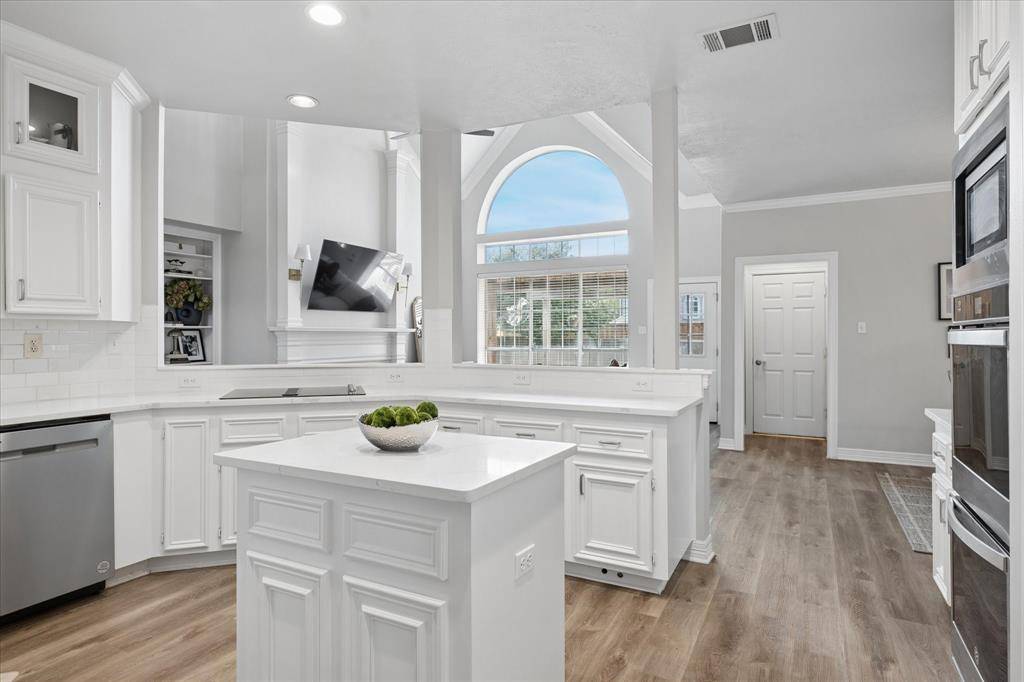 1108 Lakestream Drive, Plano, TX 75075