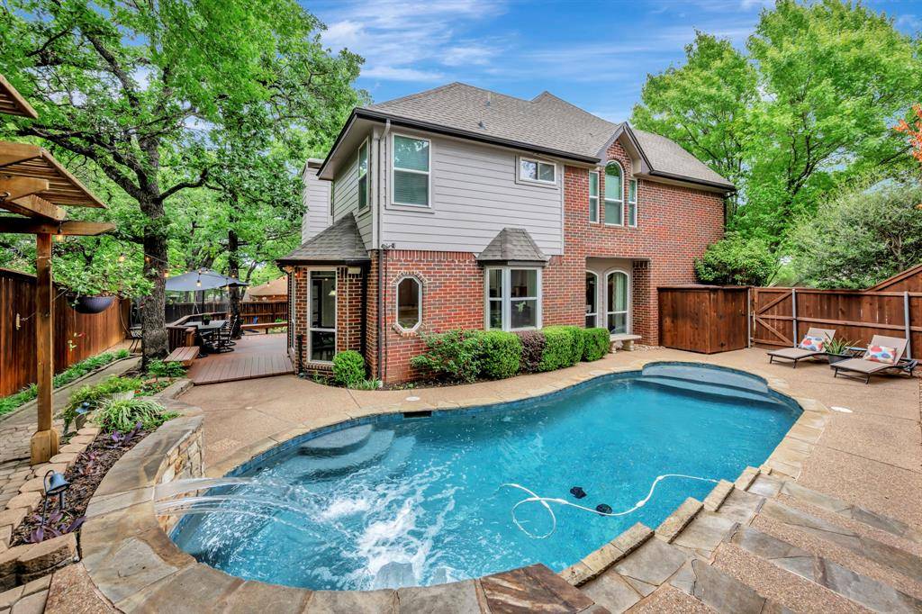 8555 Shadybrooke Court, North Richland Hills, TX 76182