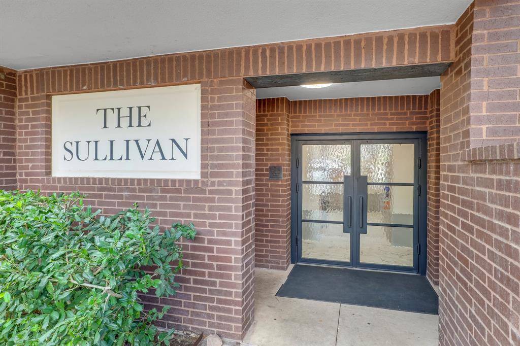 4333 Gilbert Avenue #215, Dallas, TX 75219