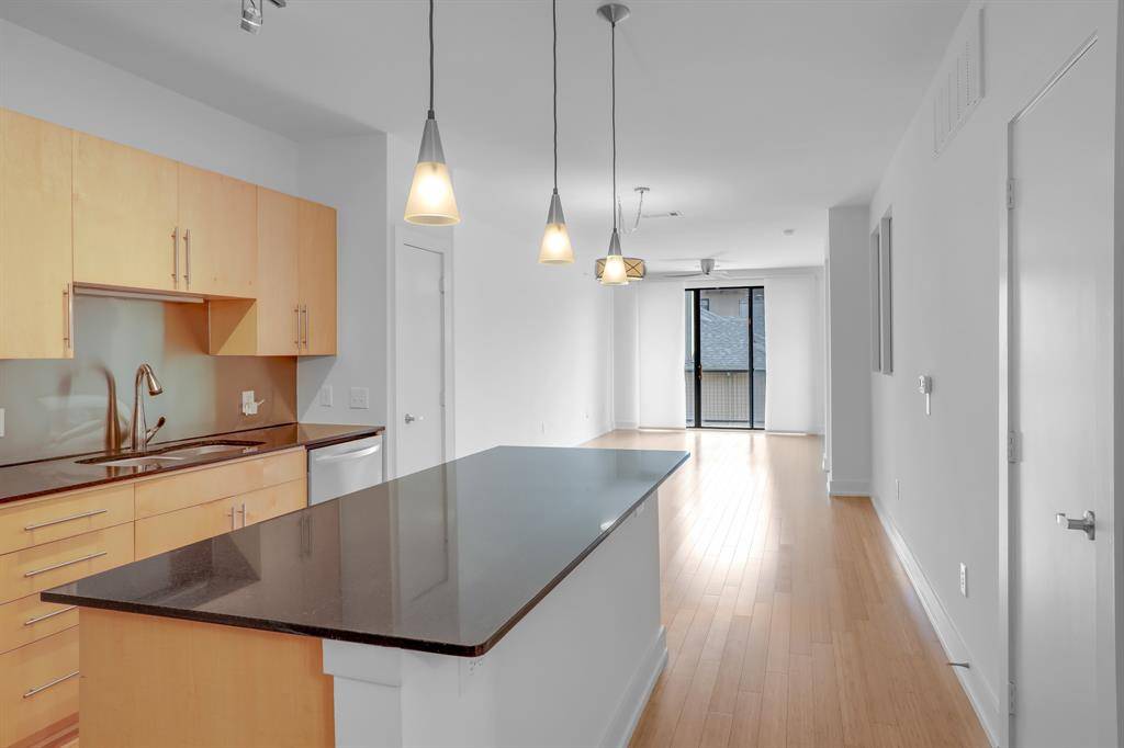 4333 Gilbert Avenue #215, Dallas, TX 75219