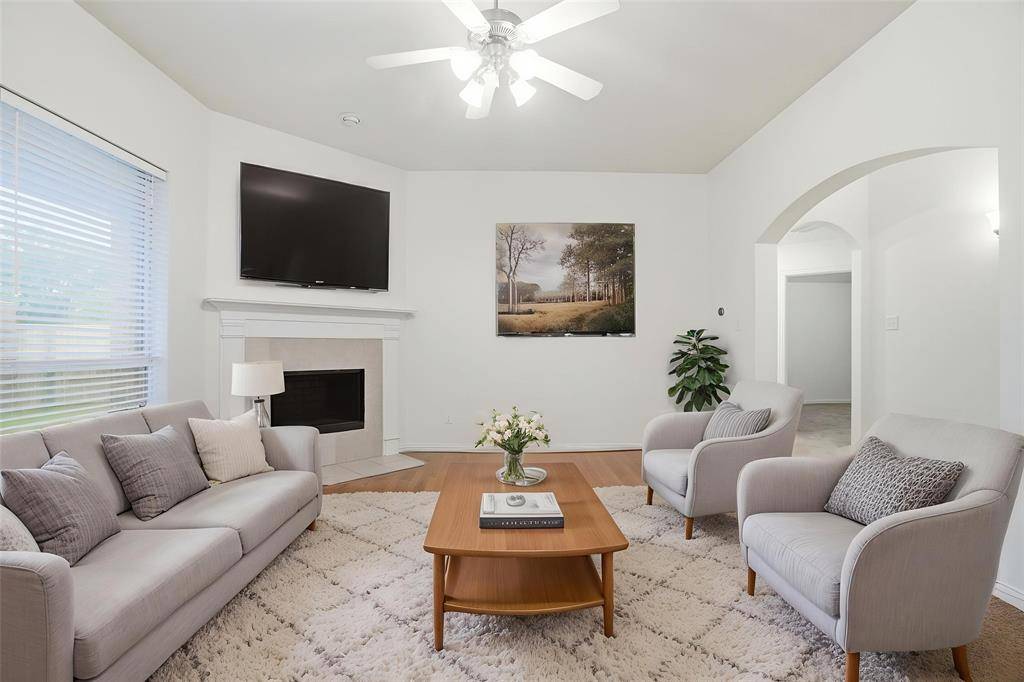 1630 Sky High Circle, Dallas, TX 75253