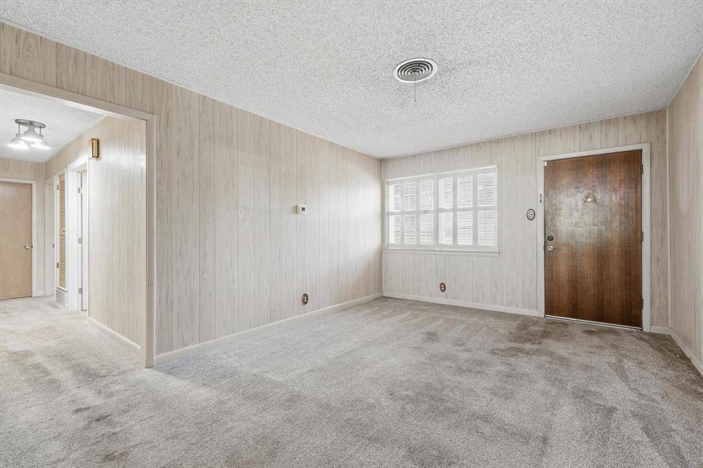 3551 Bandera Road, Fort Worth, TX 76116