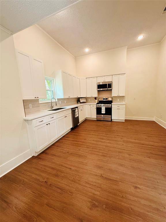 2115 Walworth Street, Greenville, TX 75401