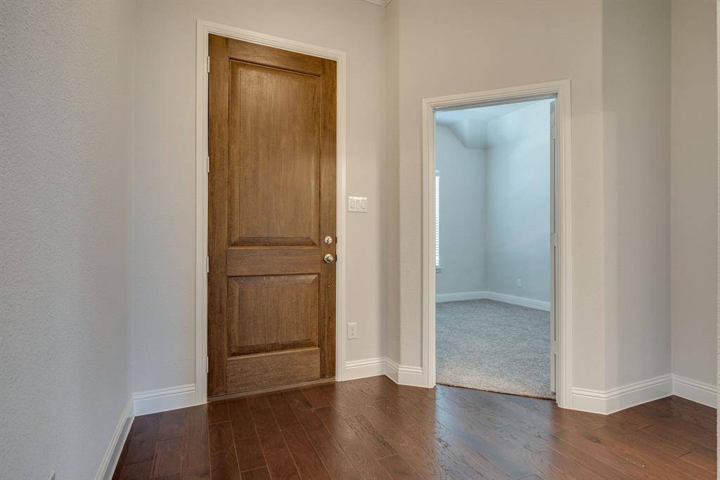 605 Boardwalk Way, Argyle, TX 76226