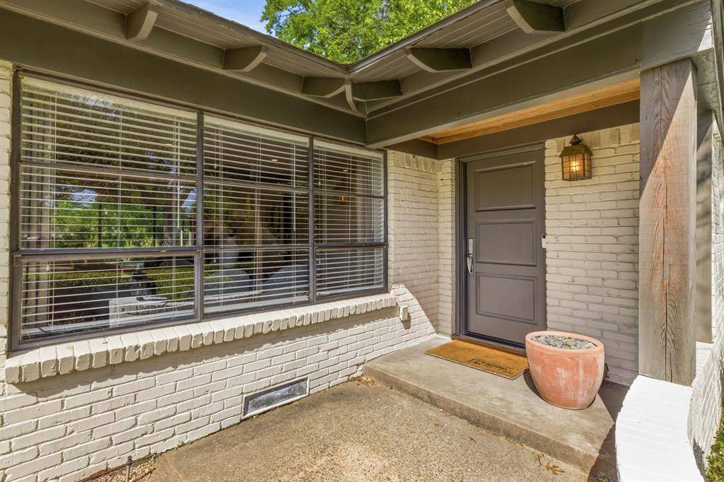 6467 Danbury Lane, Dallas, TX 75214