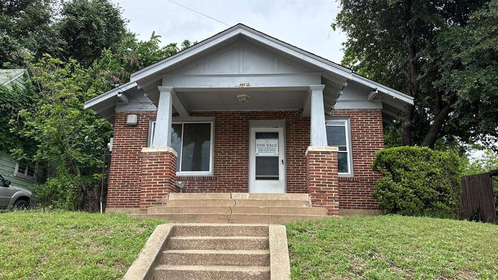 2611 Pine Street, Dallas, TX 75215