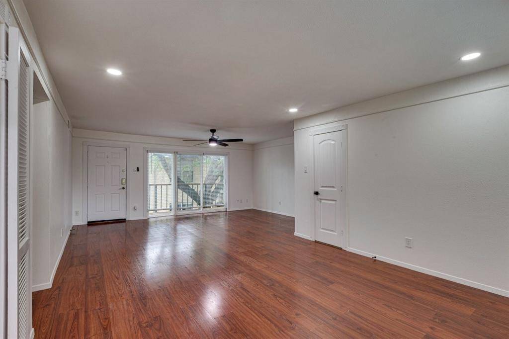 6620 Eastridge Drive #219, Dallas, TX 75231