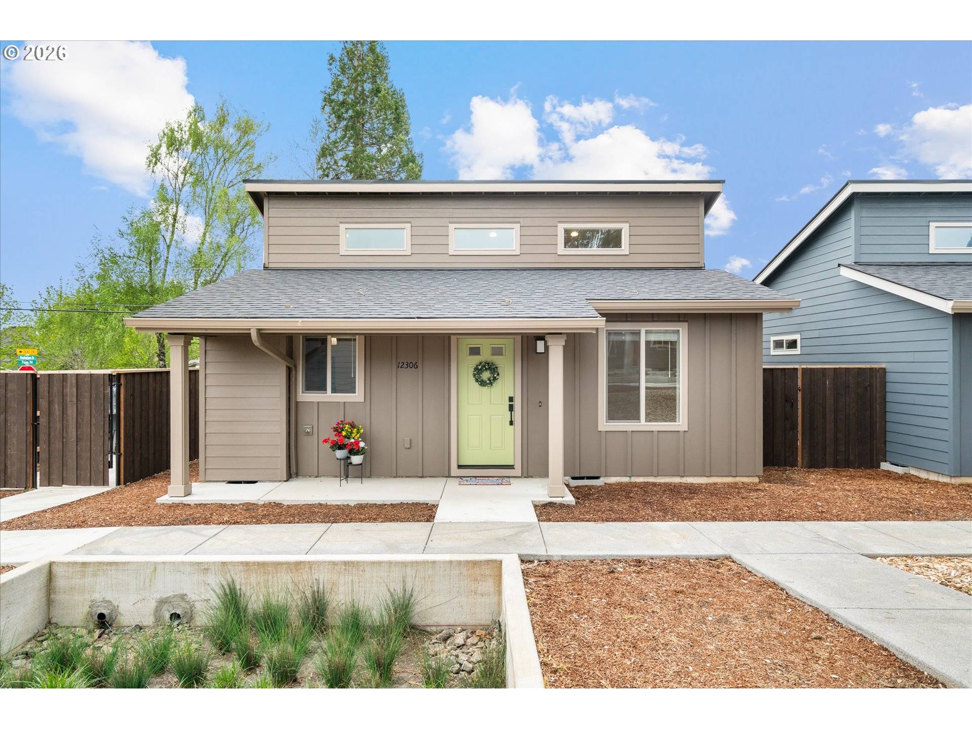 12306 Meadowlawn DR, Oregon City, OR 97045