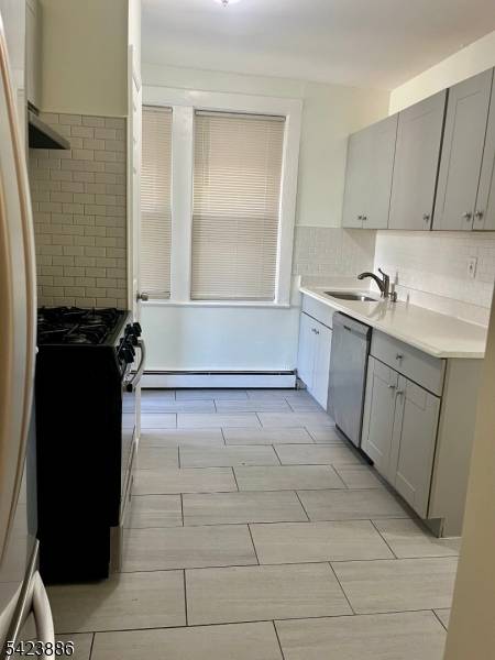 279 Belmont Ave #2, Belleville Twp., NJ 07109