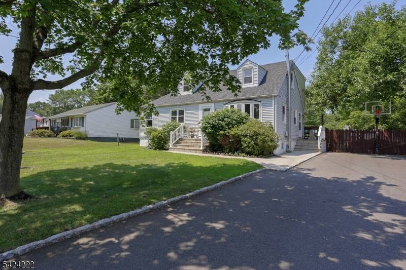 85 Hollywood Ave, Franklin Twp., NJ 08873