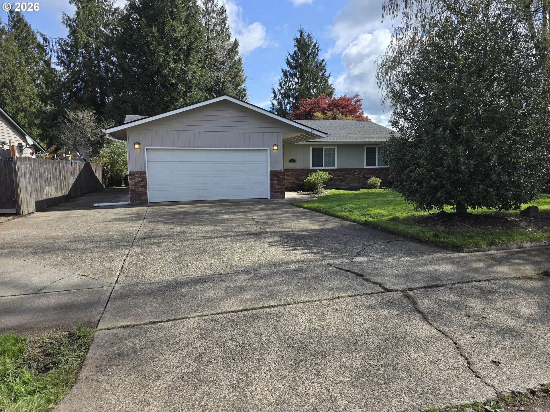 4002 OAK ST, Longview, WA 98632