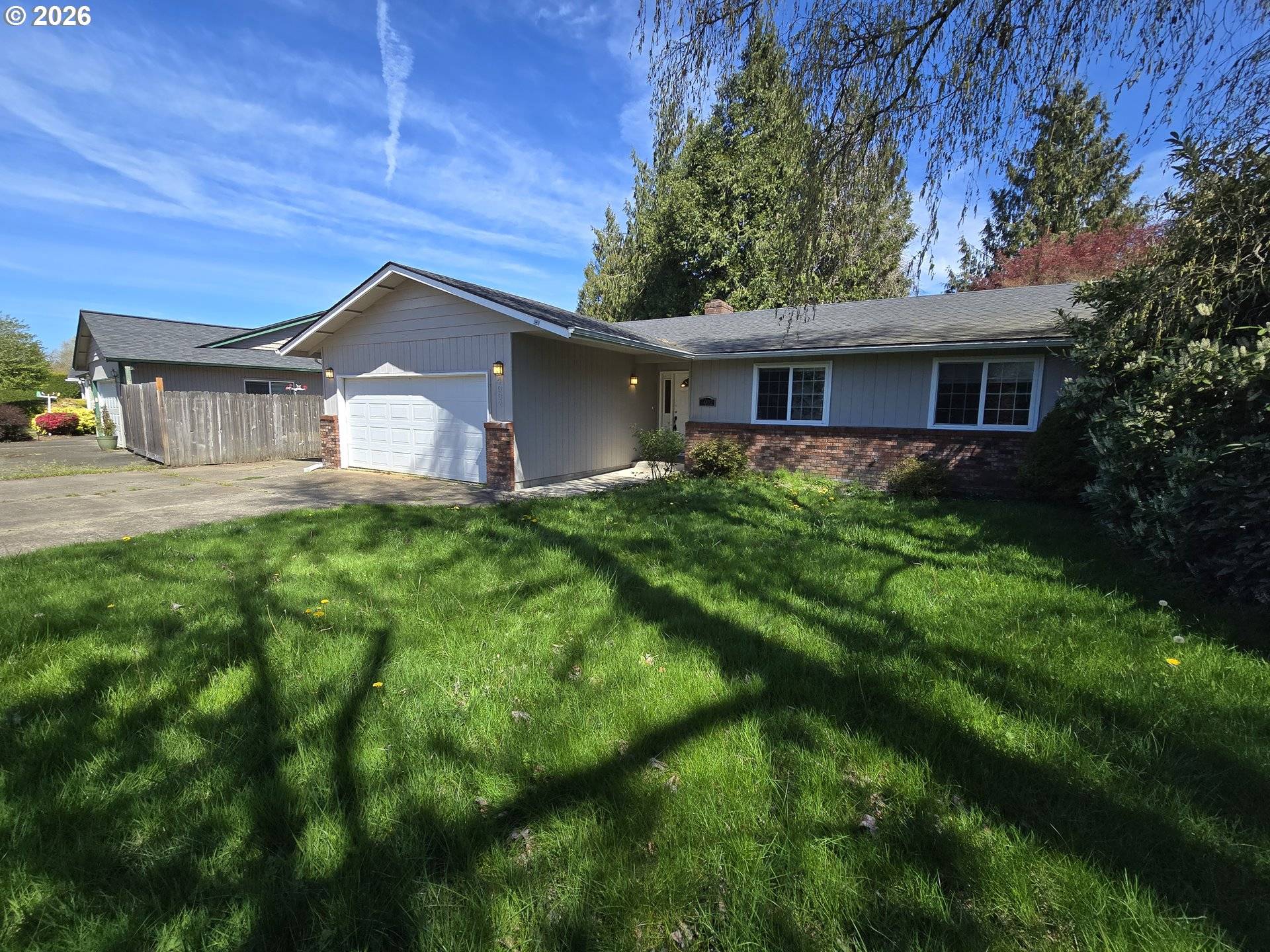 4002 OAK ST, Longview, WA 98632