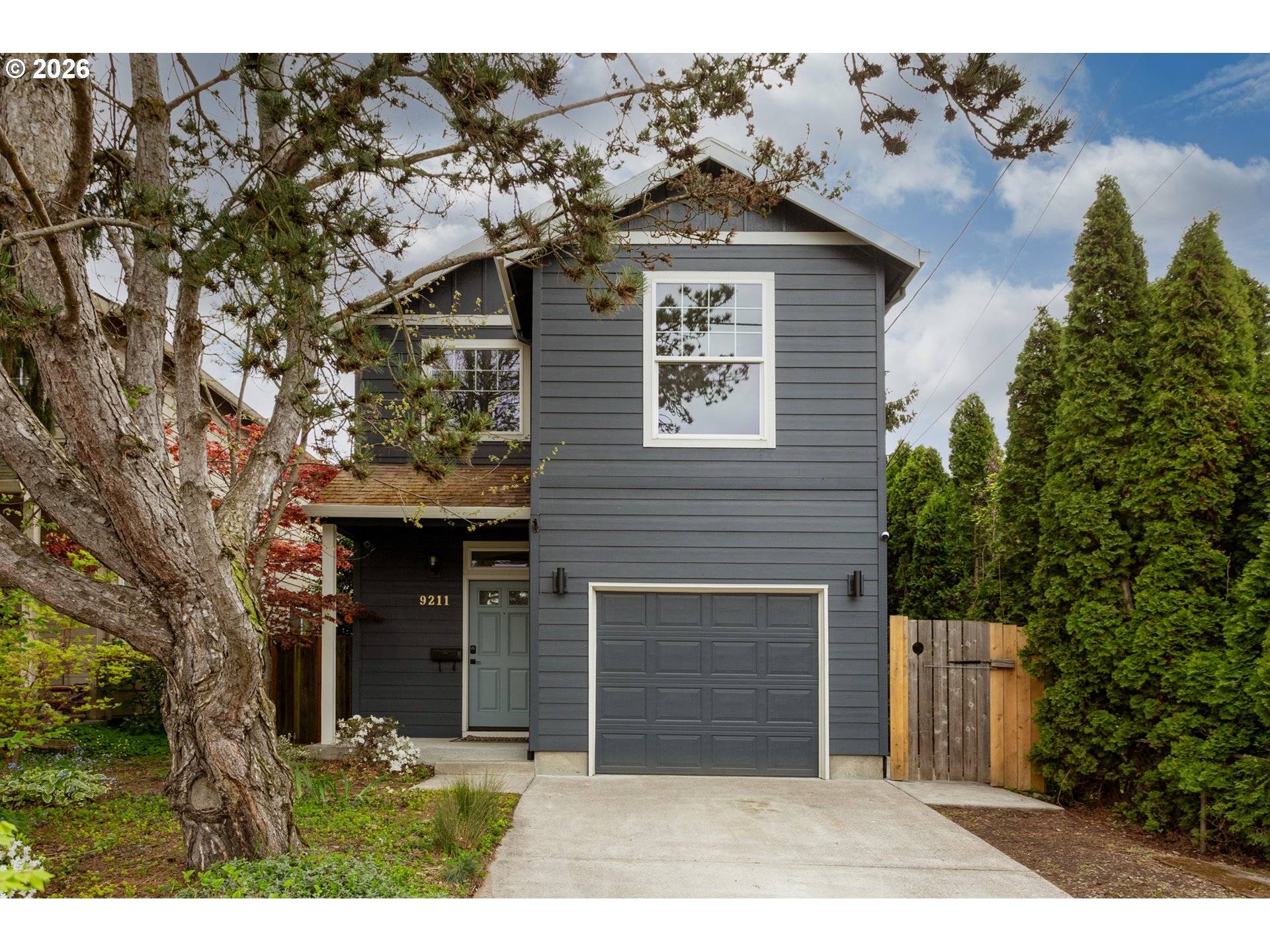 9211 N CLARENDON AVE, Portland, OR 97203