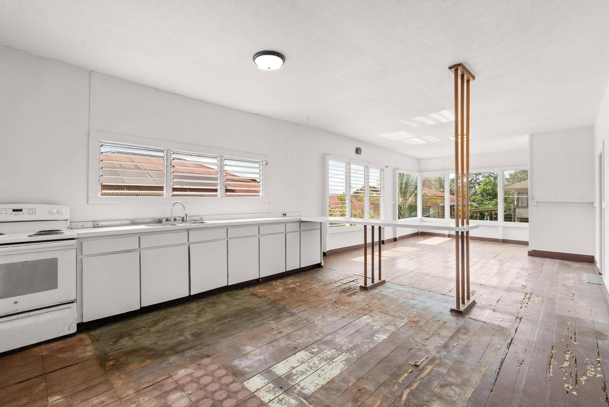 58 ANUENUE ST, Hilo, HI 96720