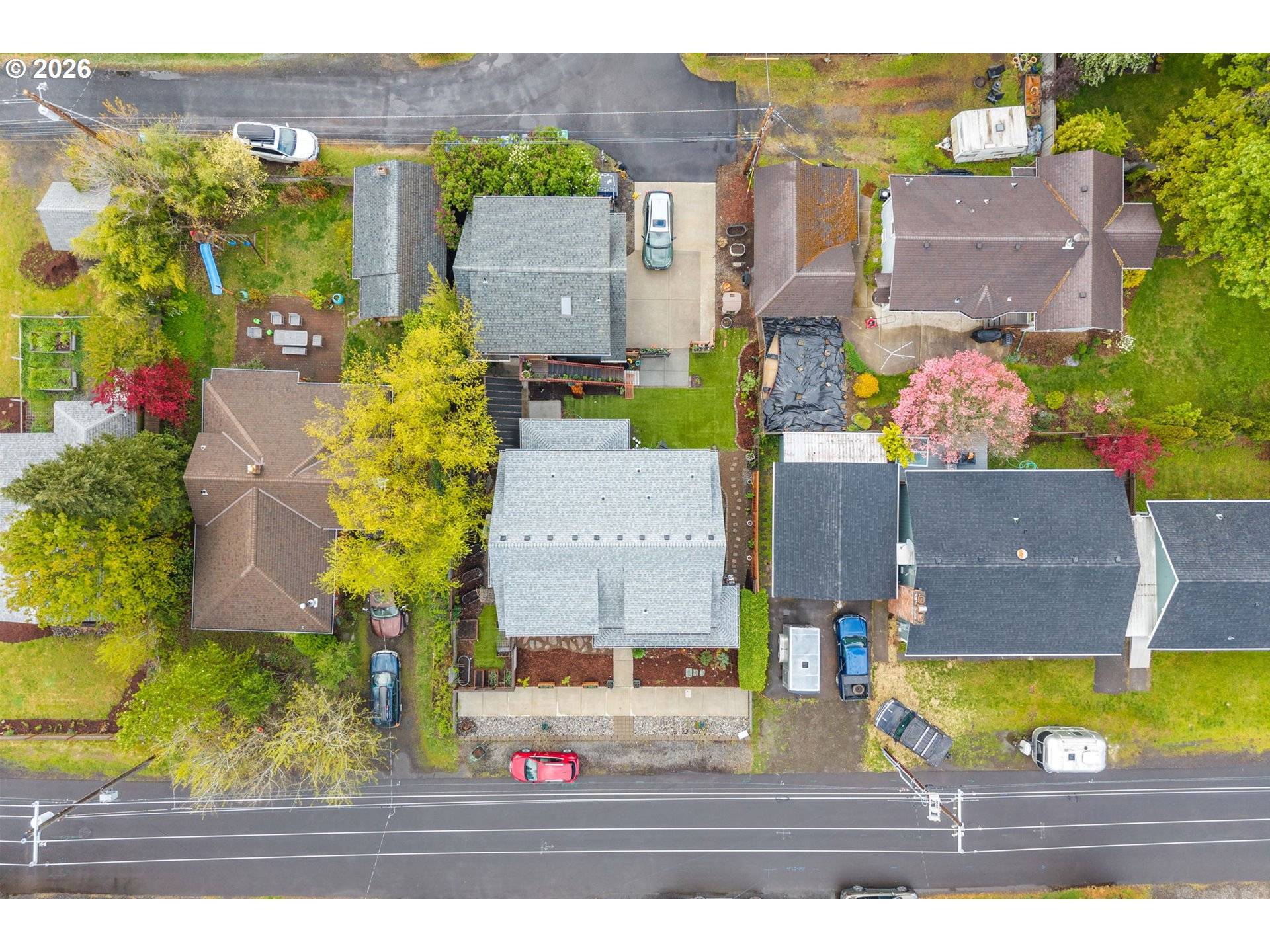 1114 9TH ST, Hood River, OR 97031