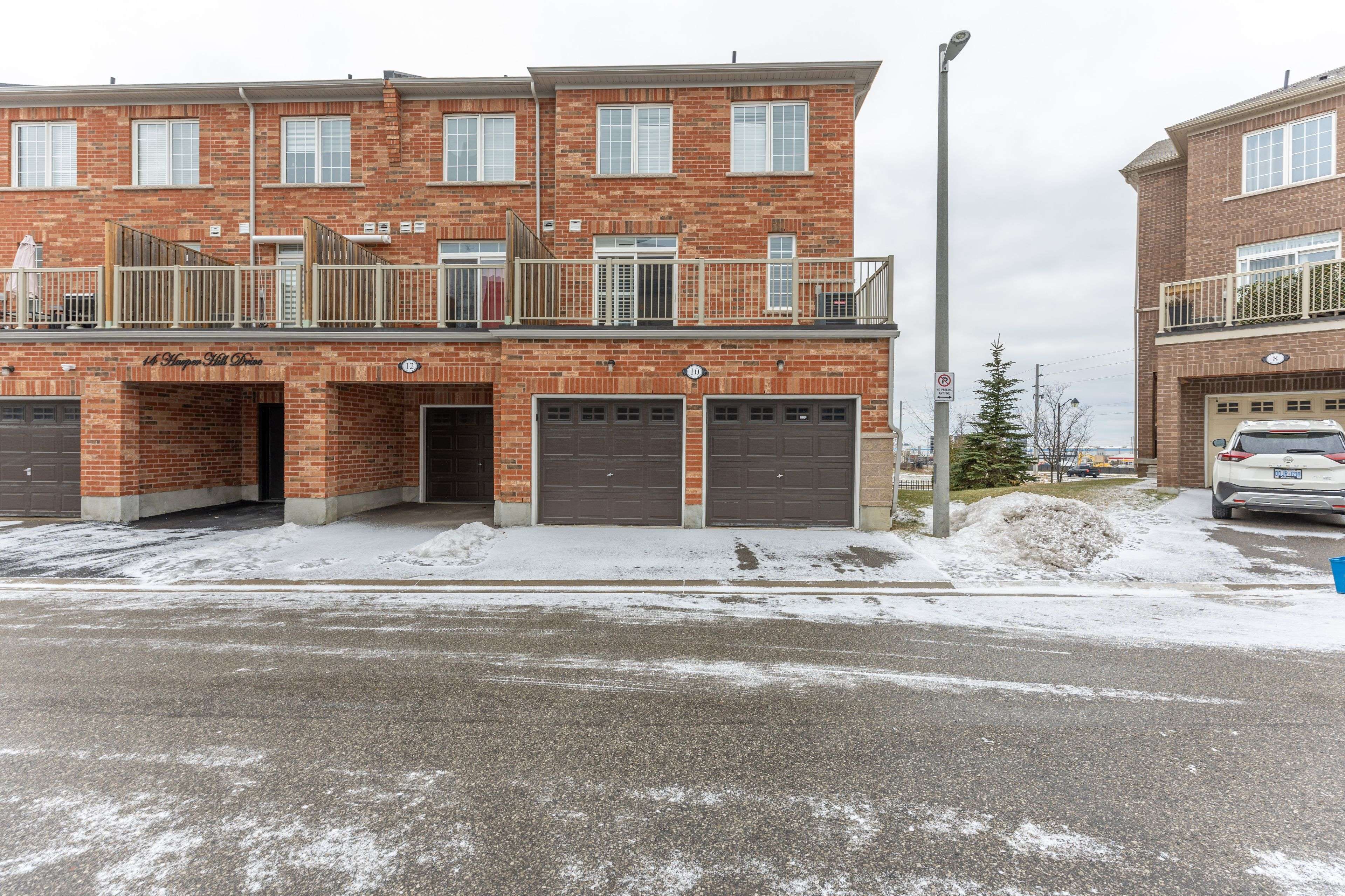 10 Harper Hill DR, Ajax, ON L1Z 0P9