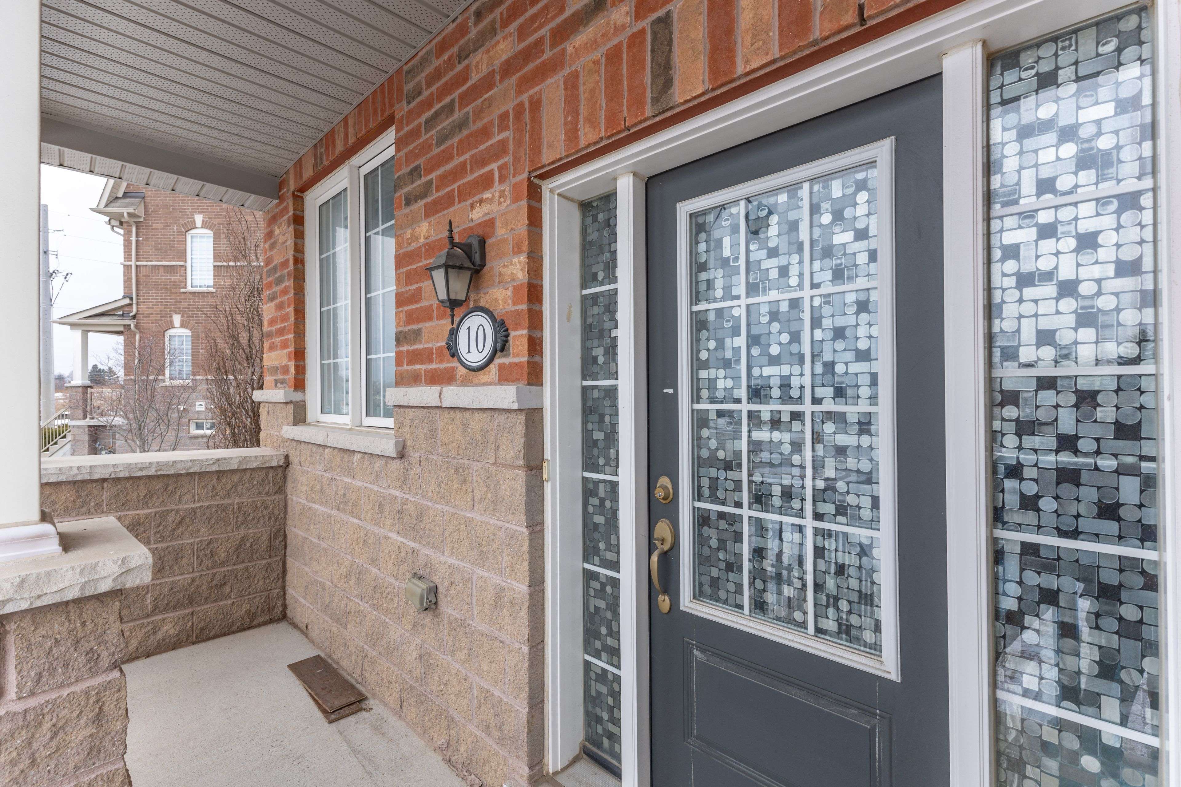 10 Harper Hill DR, Ajax, ON L1Z 0P9