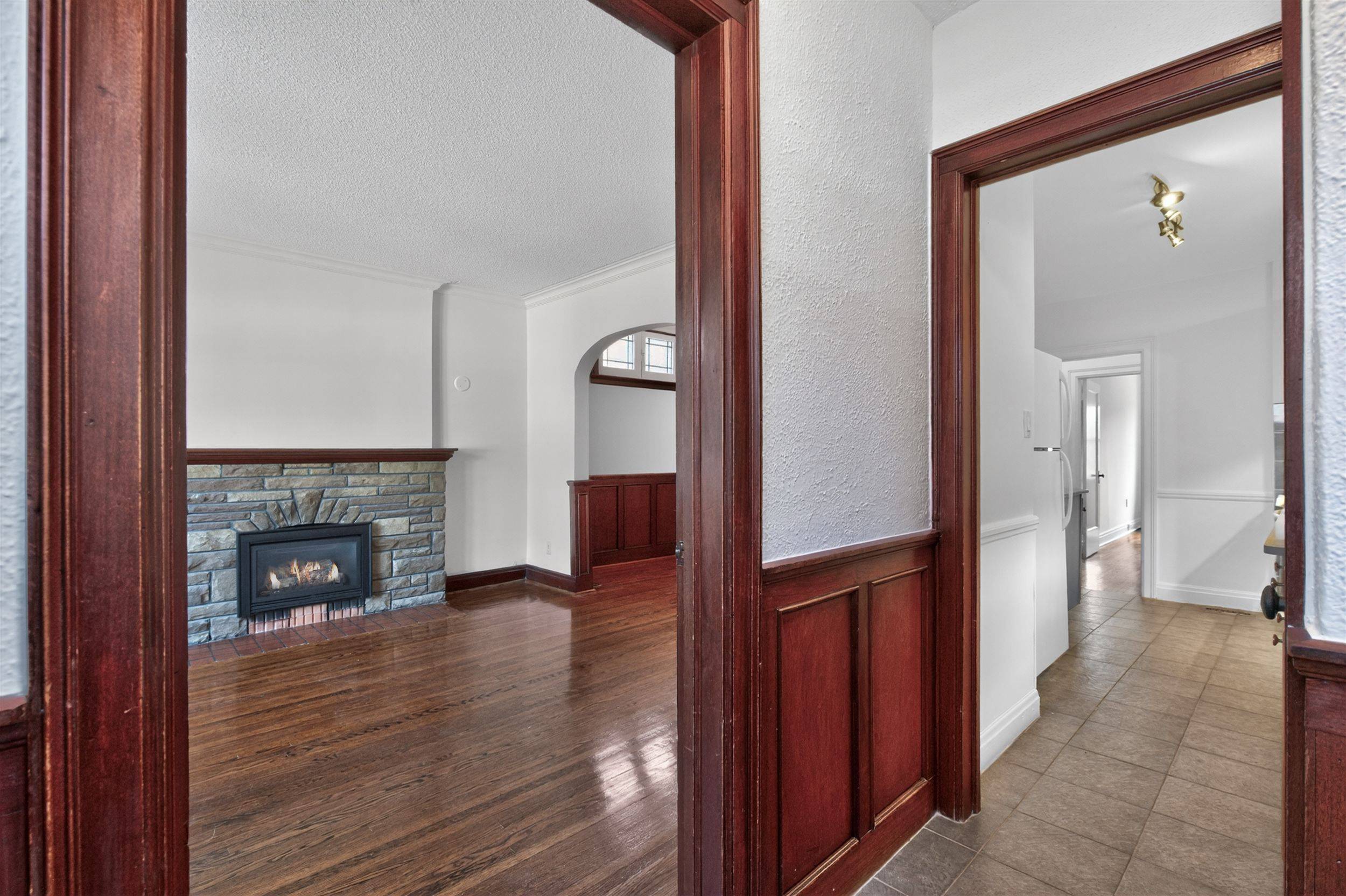 9 Little AVE, Toronto W04, ON M9N 1K3