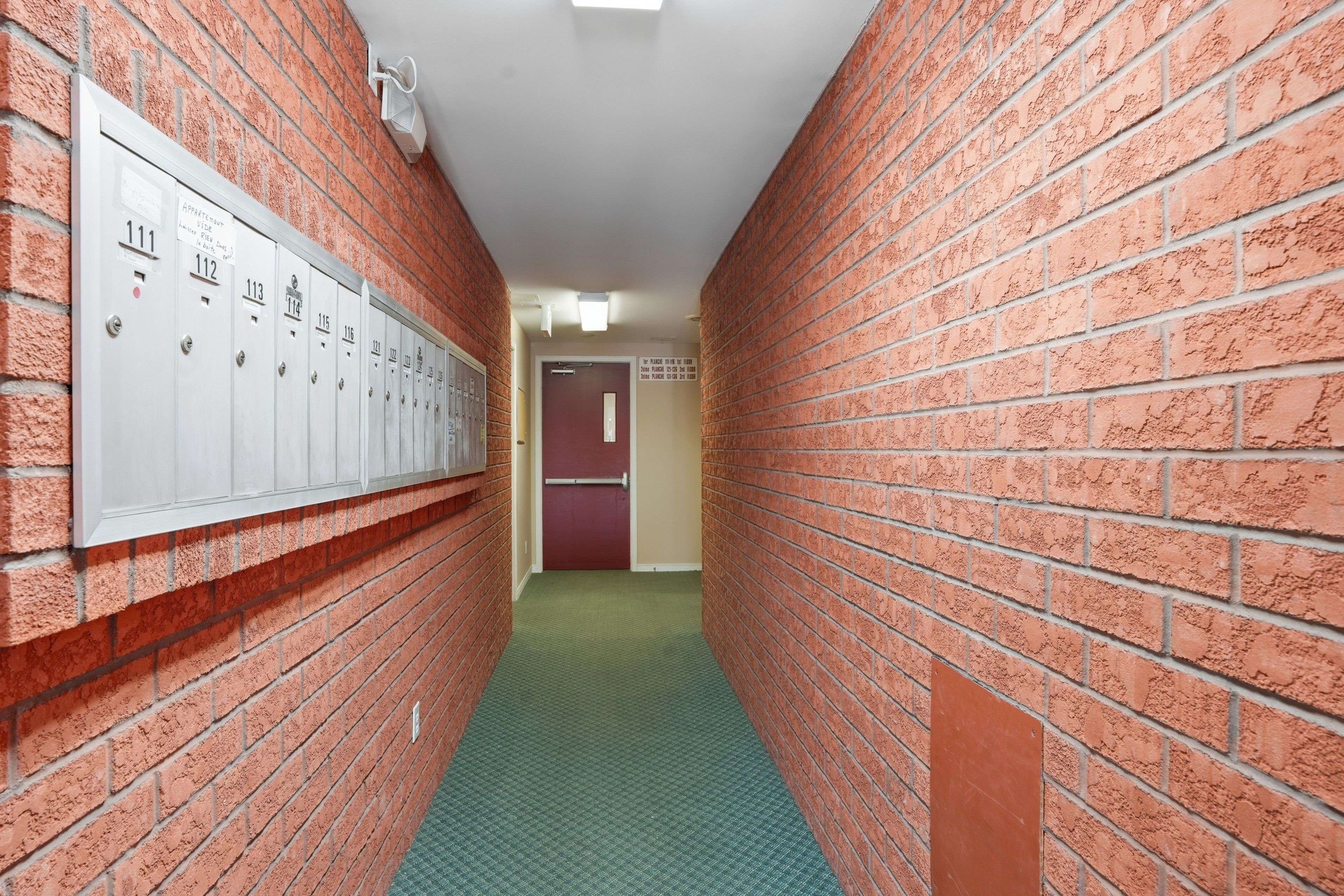 1101 Clement ST #122, Hawkesbury, ON K6A 3P1