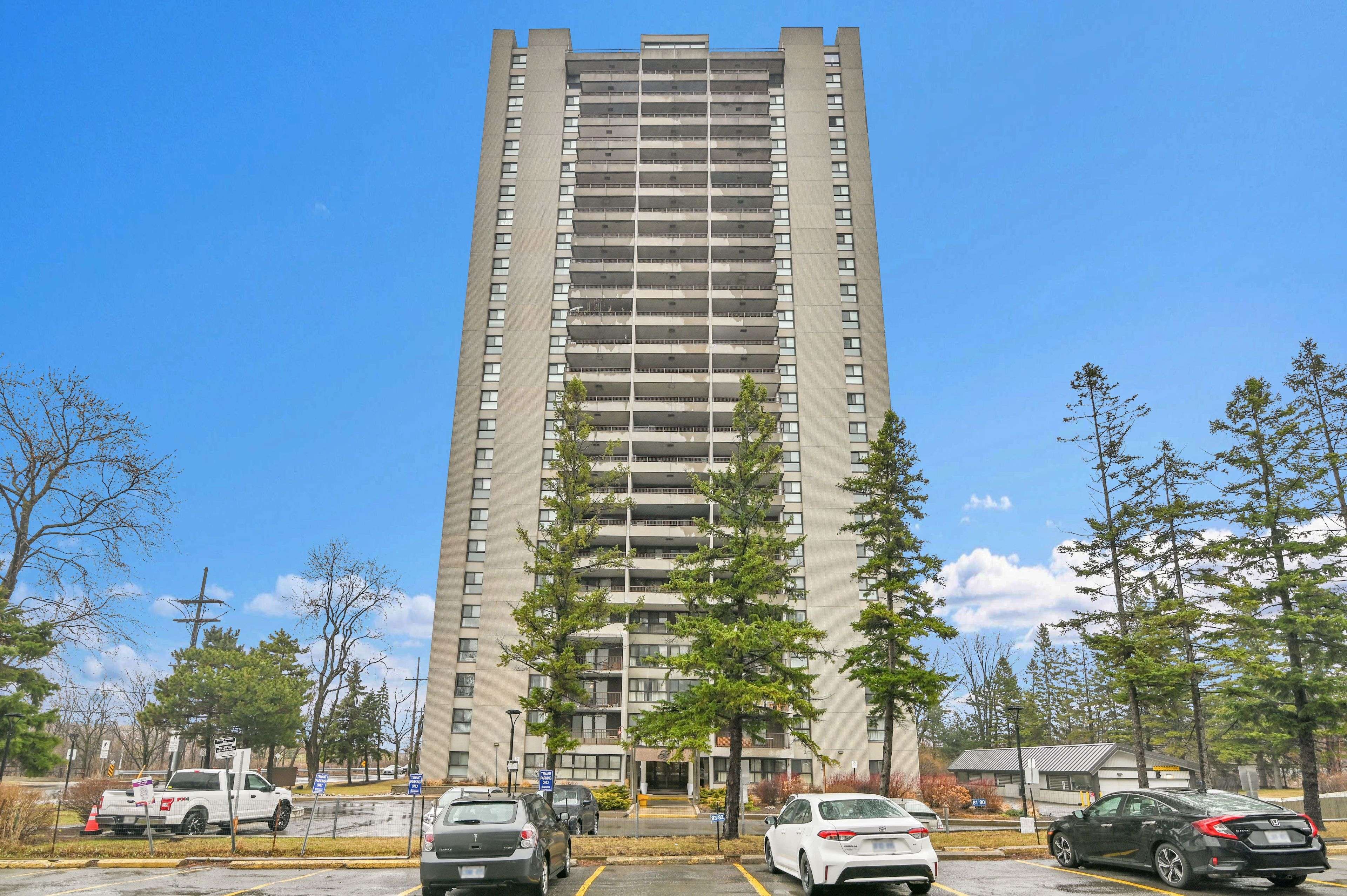 1785 Frobisher LN #1102, Alta Vista And Area, ON K1G 3T7