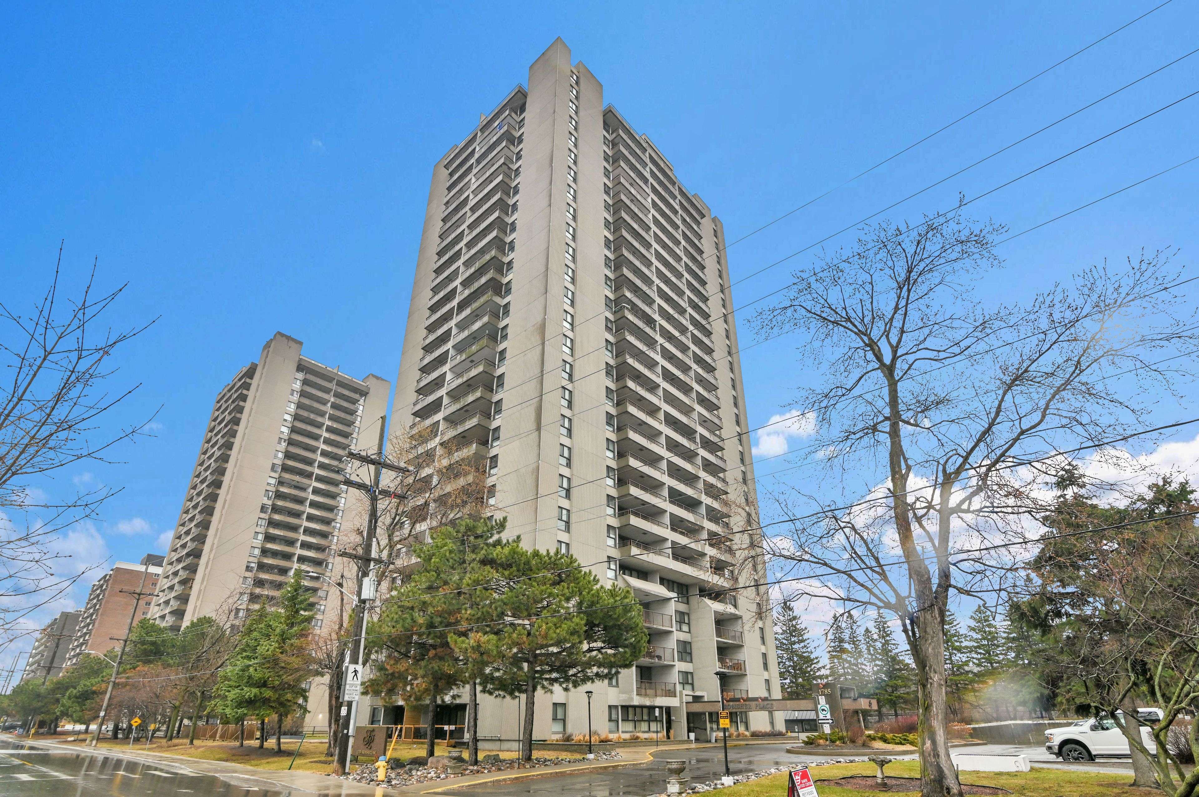 1785 Frobisher LN #1102, Alta Vista And Area, ON K1G 3T7