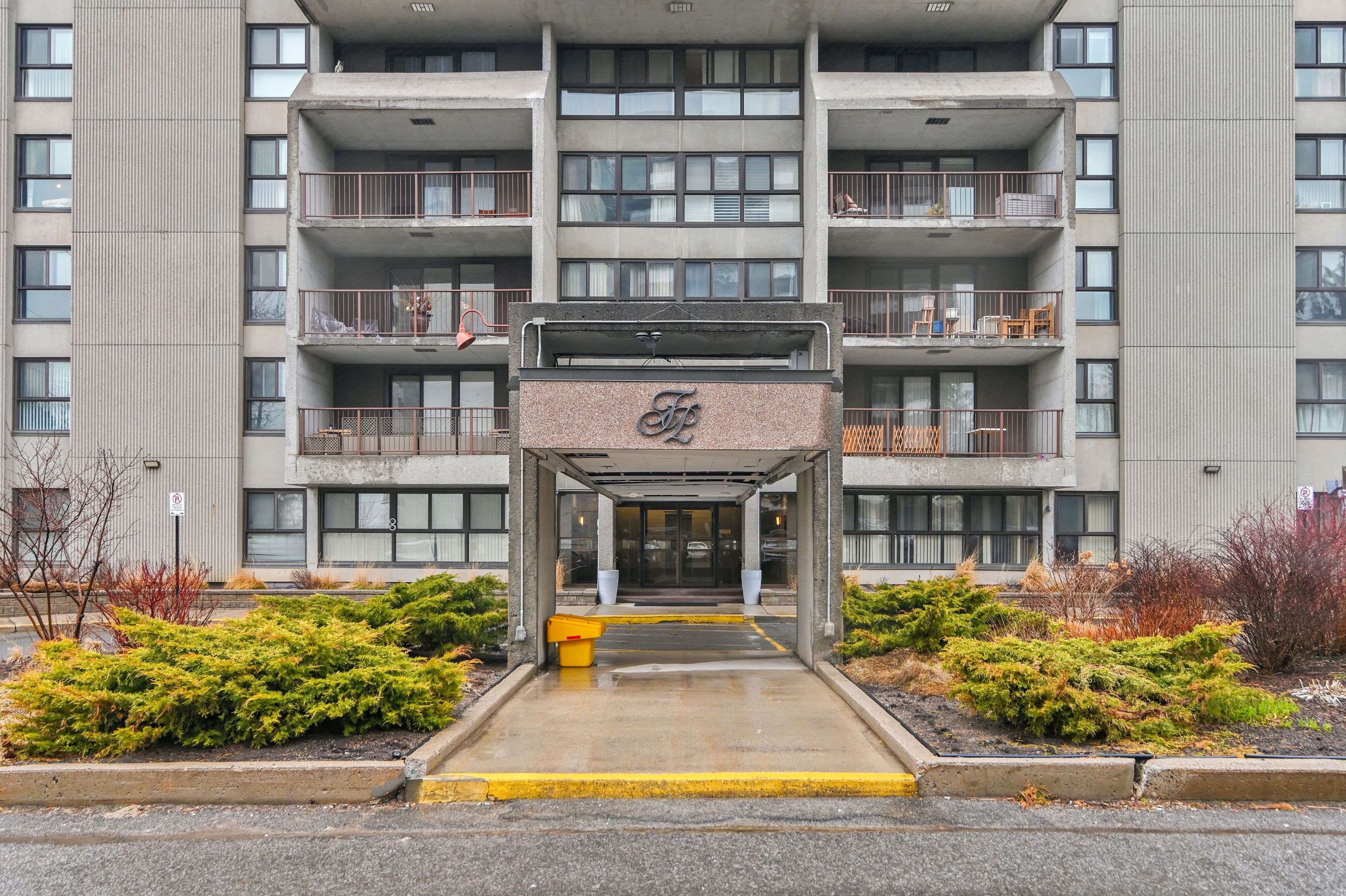 1785 Frobisher LN #1102, Alta Vista And Area, ON K1G 3T7