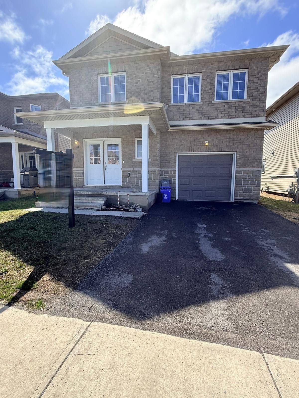 43 Brennan CRES, Loyalist, ON K0H 2H0