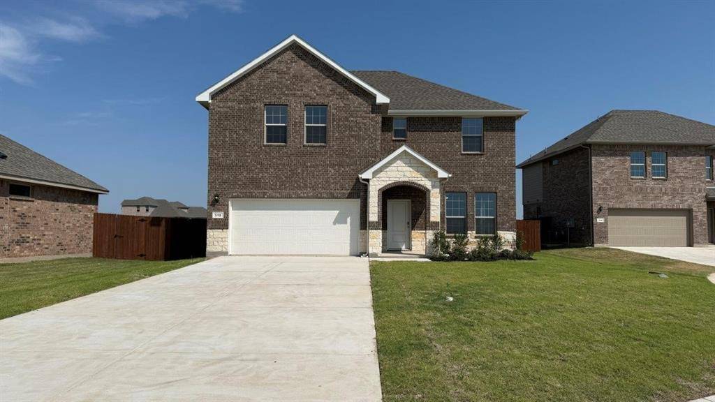312 GALLANT MAN Court, Granbury, TX 76049