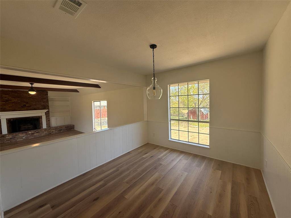 1102 Chilton Street, Weatherford, TX 76086