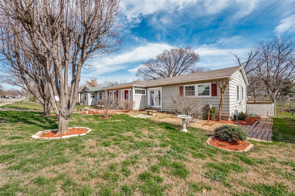 13910 Albemarle Drive, Farmers Branch, TX 75234