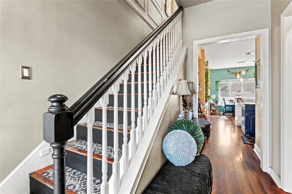 3910 Kingsferry Court, Arlington, TX 76016