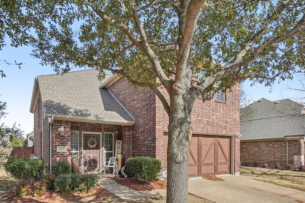 317 Eastland Drive, Lewisville, TX 75056