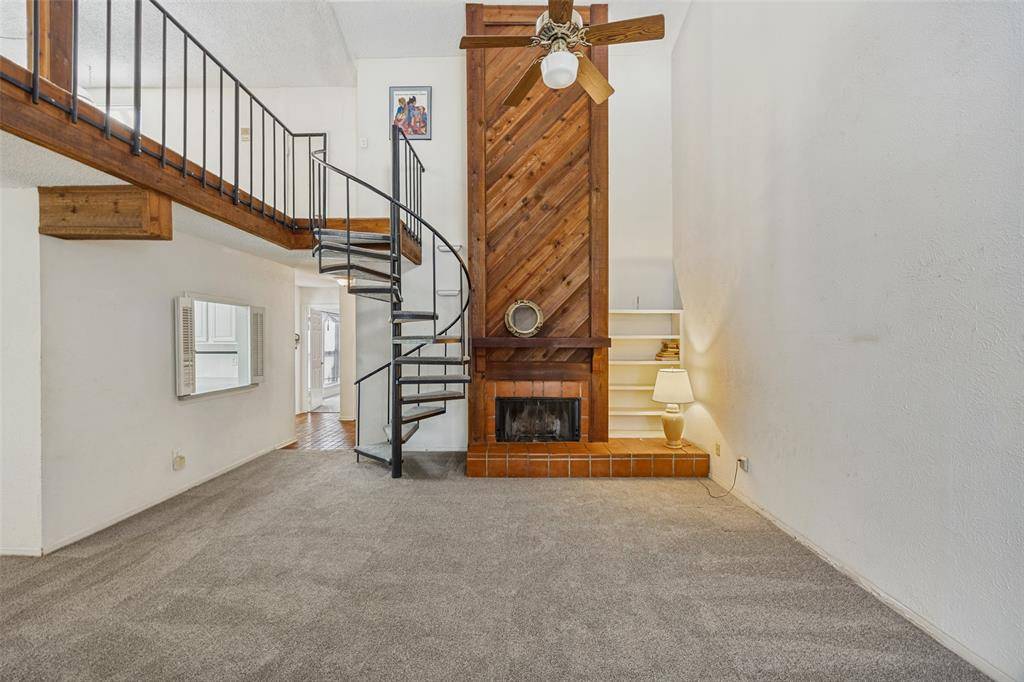 9814 Amberton Parkway, Dallas, TX 75243