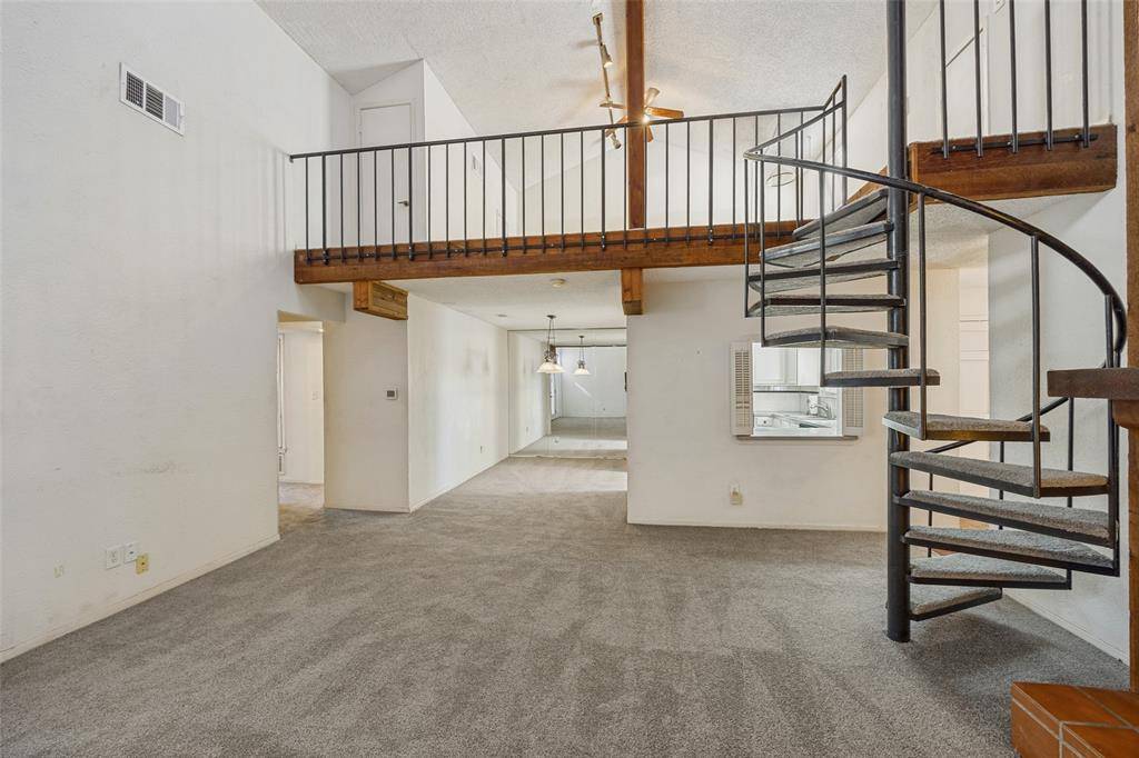 9814 Amberton Parkway, Dallas, TX 75243