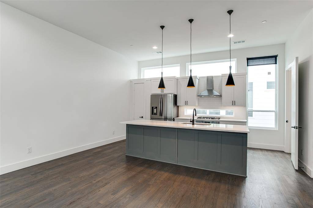 5708 Lindell Avenue #102, Dallas, TX 75206