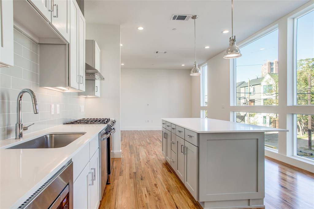 2128 Ashby Street #705, Dallas, TX 75204