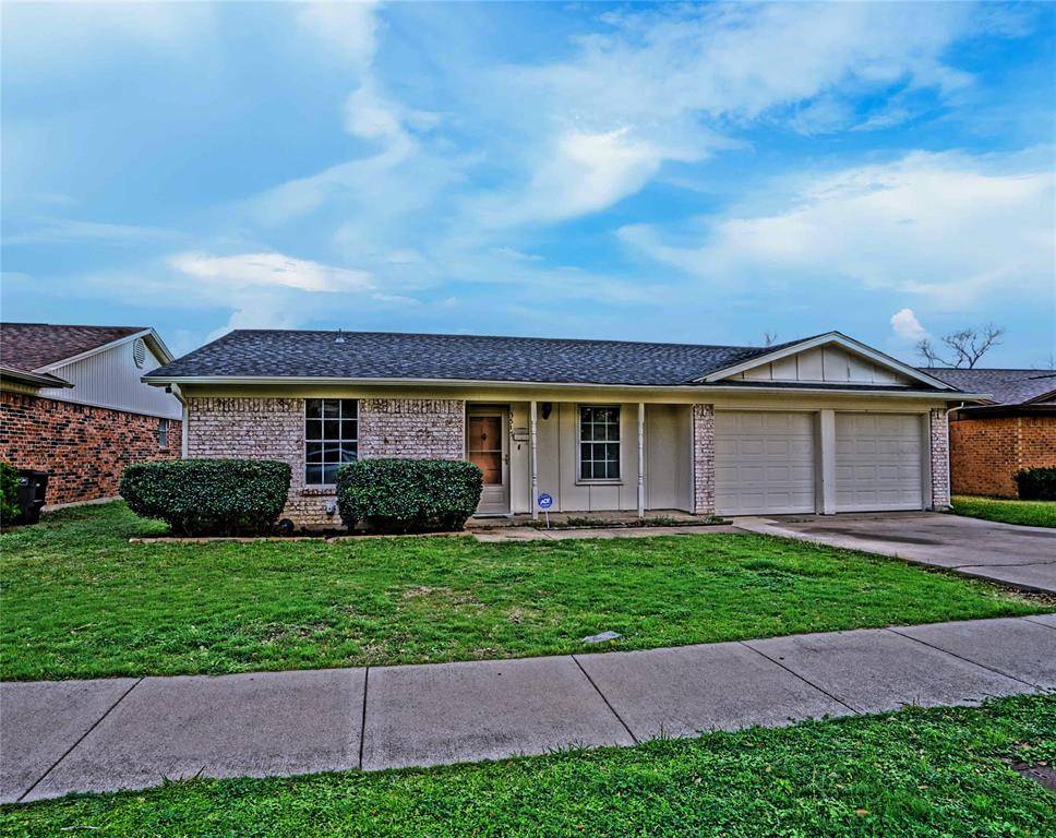 3517 Madrid Drive, Fort Worth, TX 76133