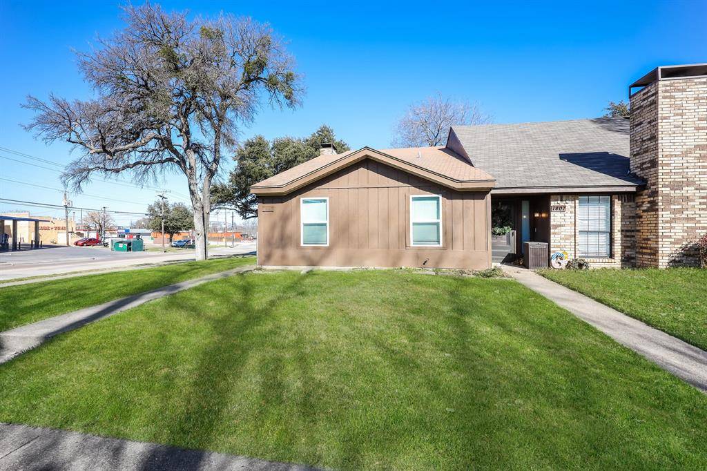 1803 Abshire Lane, Dallas, TX 75228