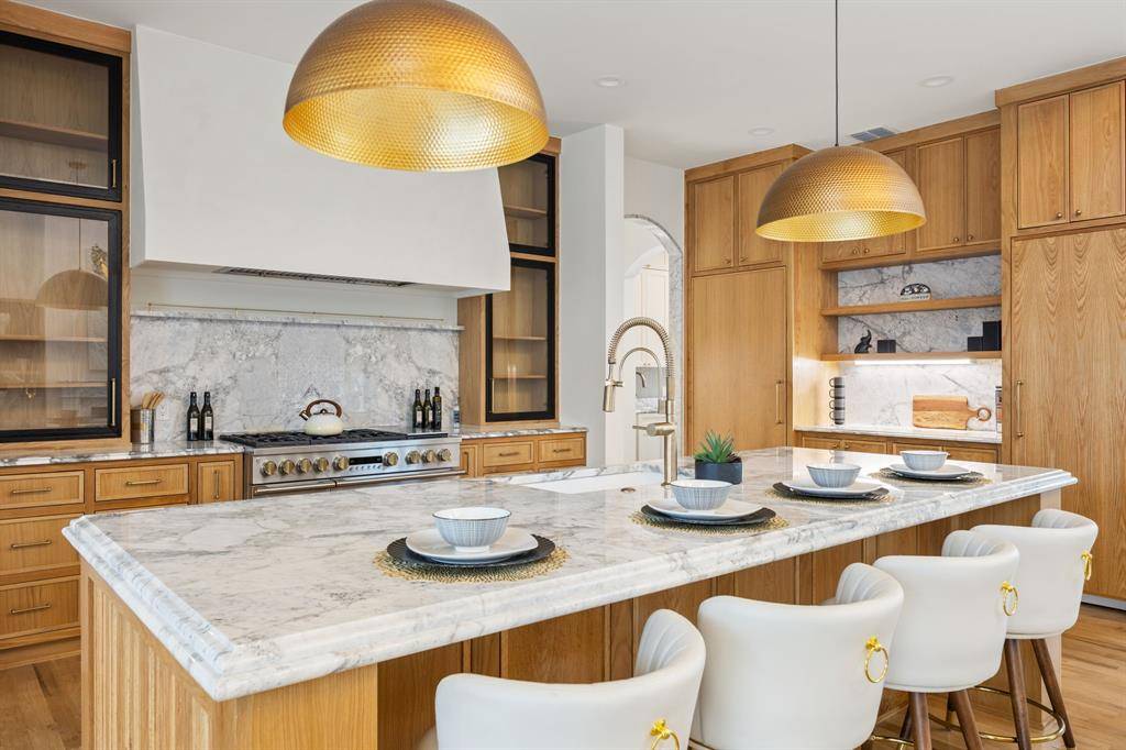 6452 Walnut Hill Lane, Dallas, TX 75230