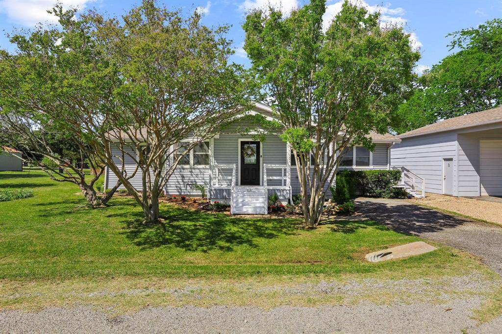 75 Maple Drive, Pottsboro, TX 75076