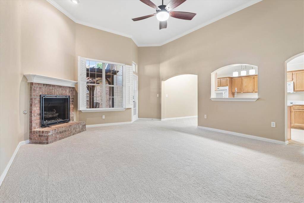 1613 Mayflower Drive, Carrollton, TX 75007