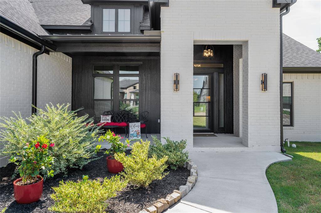 160 Bent Oak Drive, Pottsboro, TX 75076