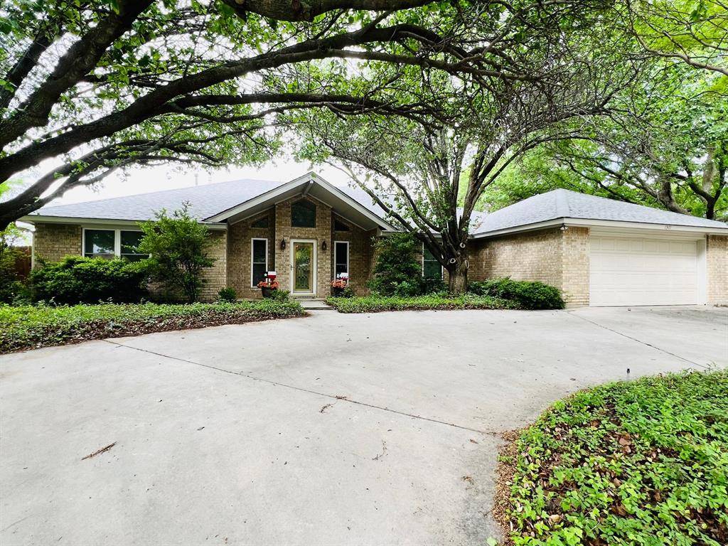 1311 Haven Drive, Comanche, TX 76442