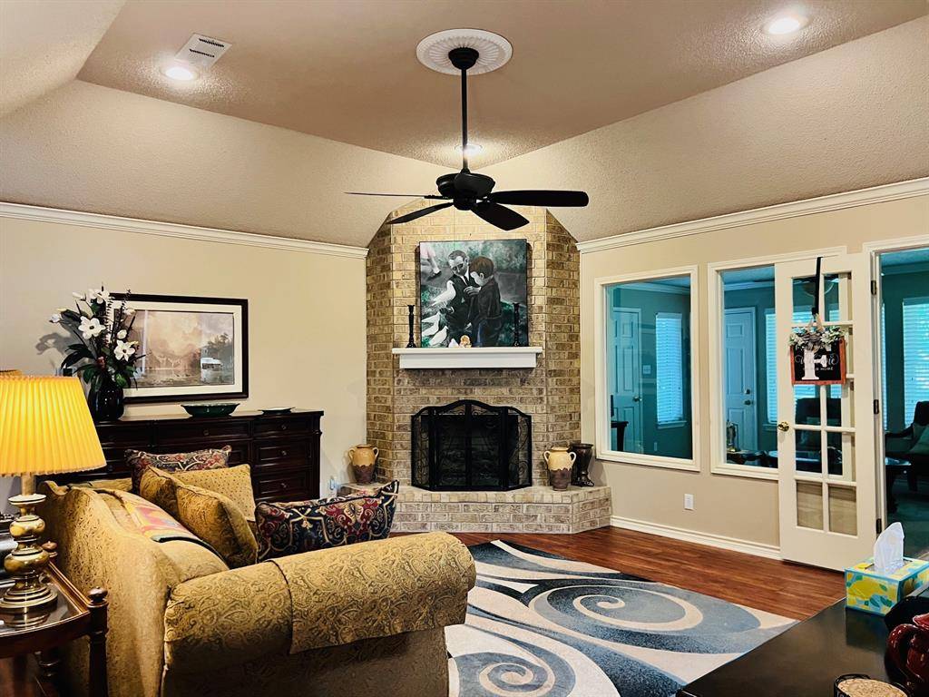 1311 Haven Drive, Comanche, TX 76442