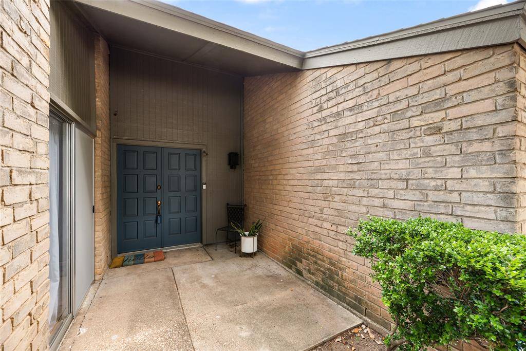 1801 Woodview Court, Grand Prairie, TX 75050
