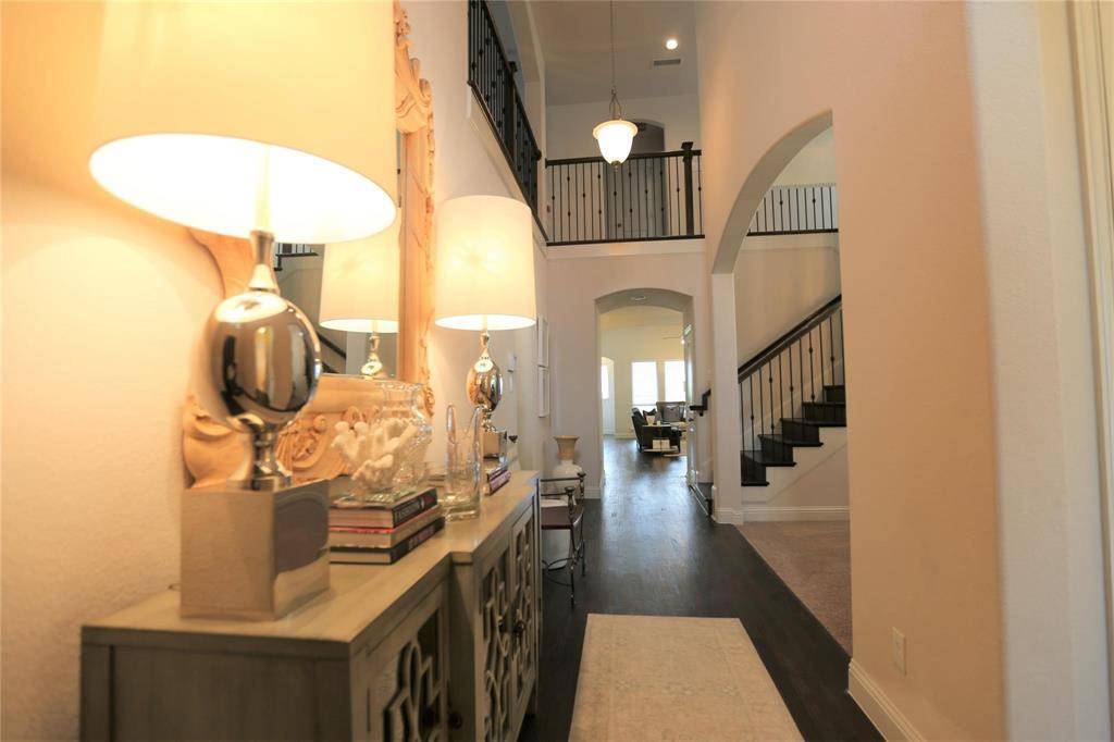 2161 Balcones Drive, Carrollton, TX 75010