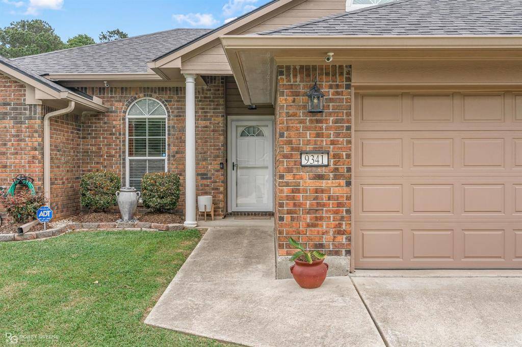 9341 Crooked Creek Drive, Shreveport, LA 71118