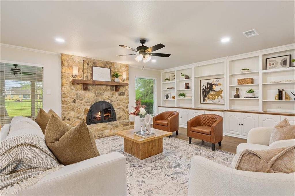 153 Eagle Canyon Drive, China Spring, TX 76633