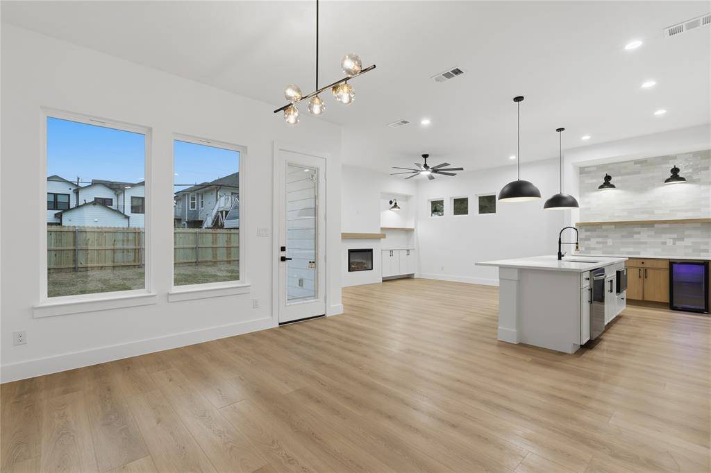 3708 Spence Street, Dallas, TX 75215