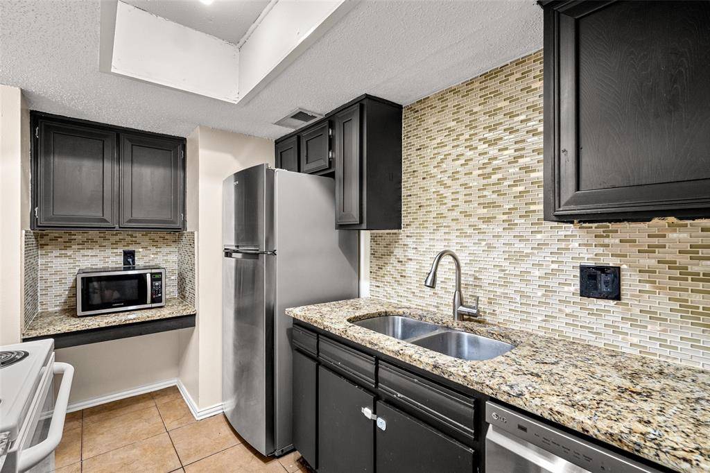 5903 Harvest Hill Road #2074, Dallas, TX 75230